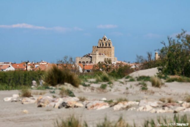 Saintes Maries de la Mer ©J-Luc Moya 2 Degrés